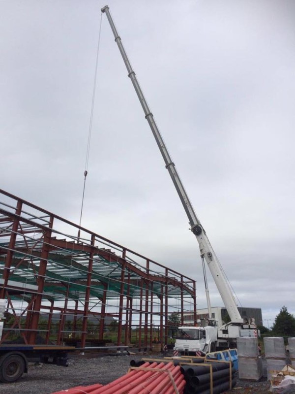 mobile crane hire ireland